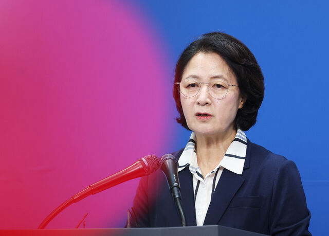 추미애 “국가직 소방관 월급을 왜 경기도가 대납함?” 재정 개혁 일침
