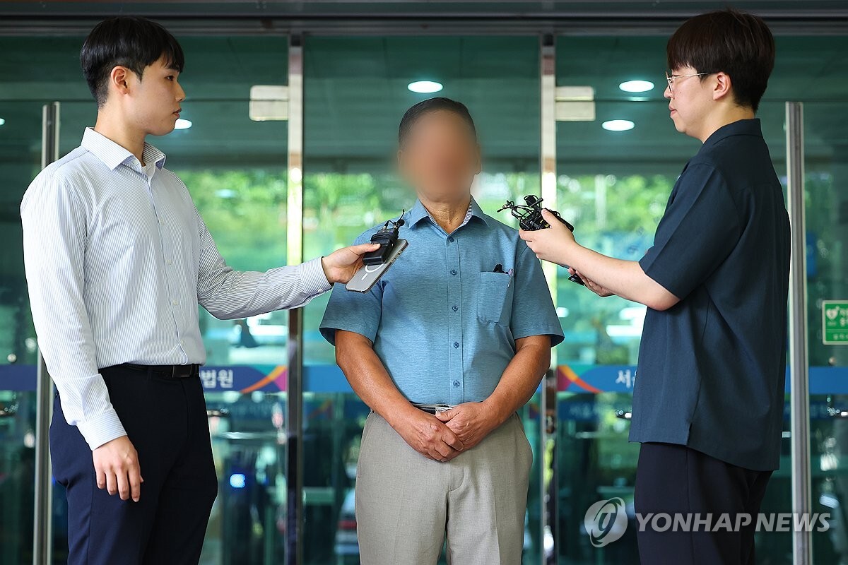 ‘일본도 이웃 살해’ 가해자 부친, 항소심서도 징역형 집행유예