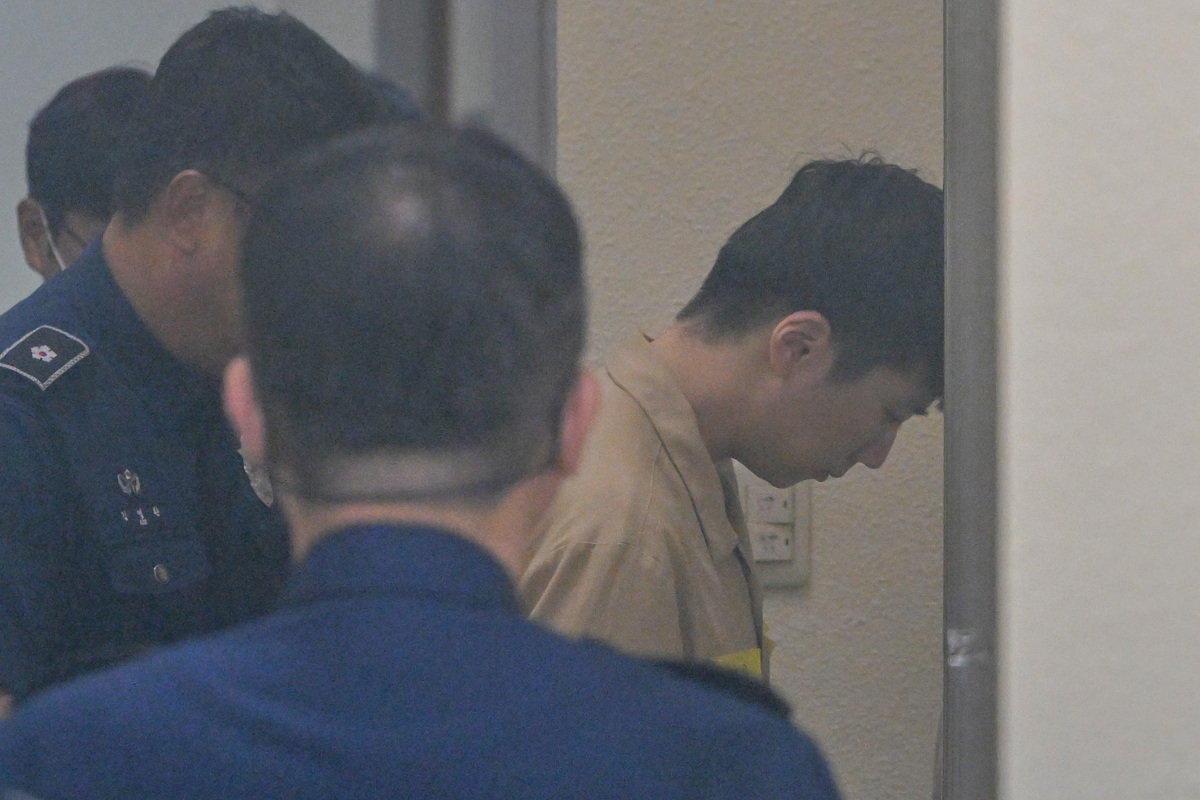 귀가하던 여고생 성폭행 목적으로 납치·살해한 20대 장윤기 무기징역
